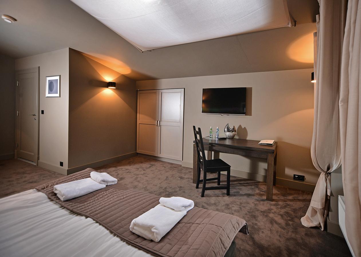 Hotel Biala Sala Szczawno-Zdroj Exteriér fotografie